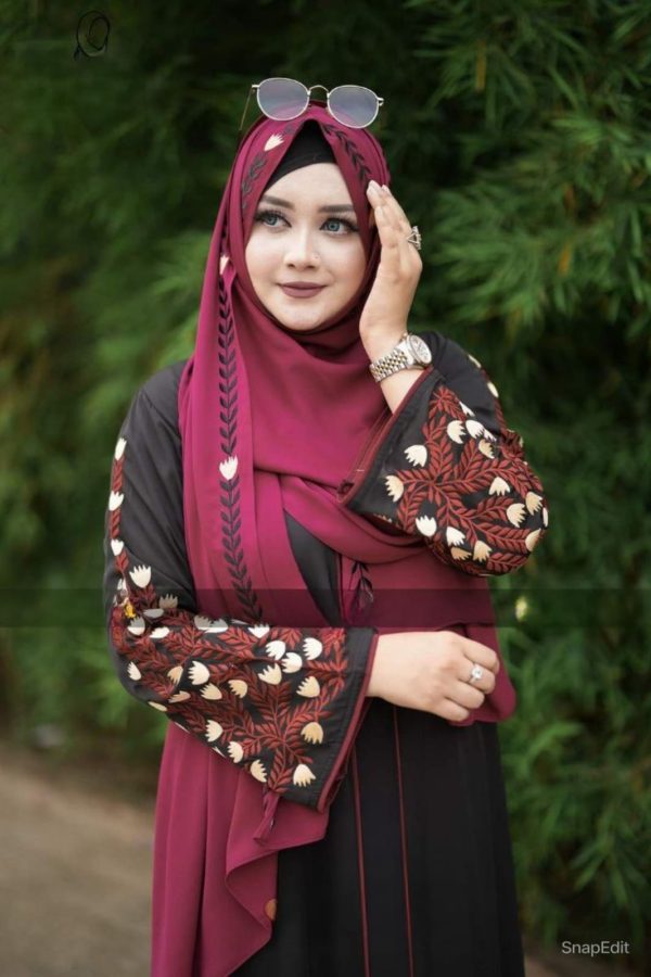 Embroidery Abaya - Image 2